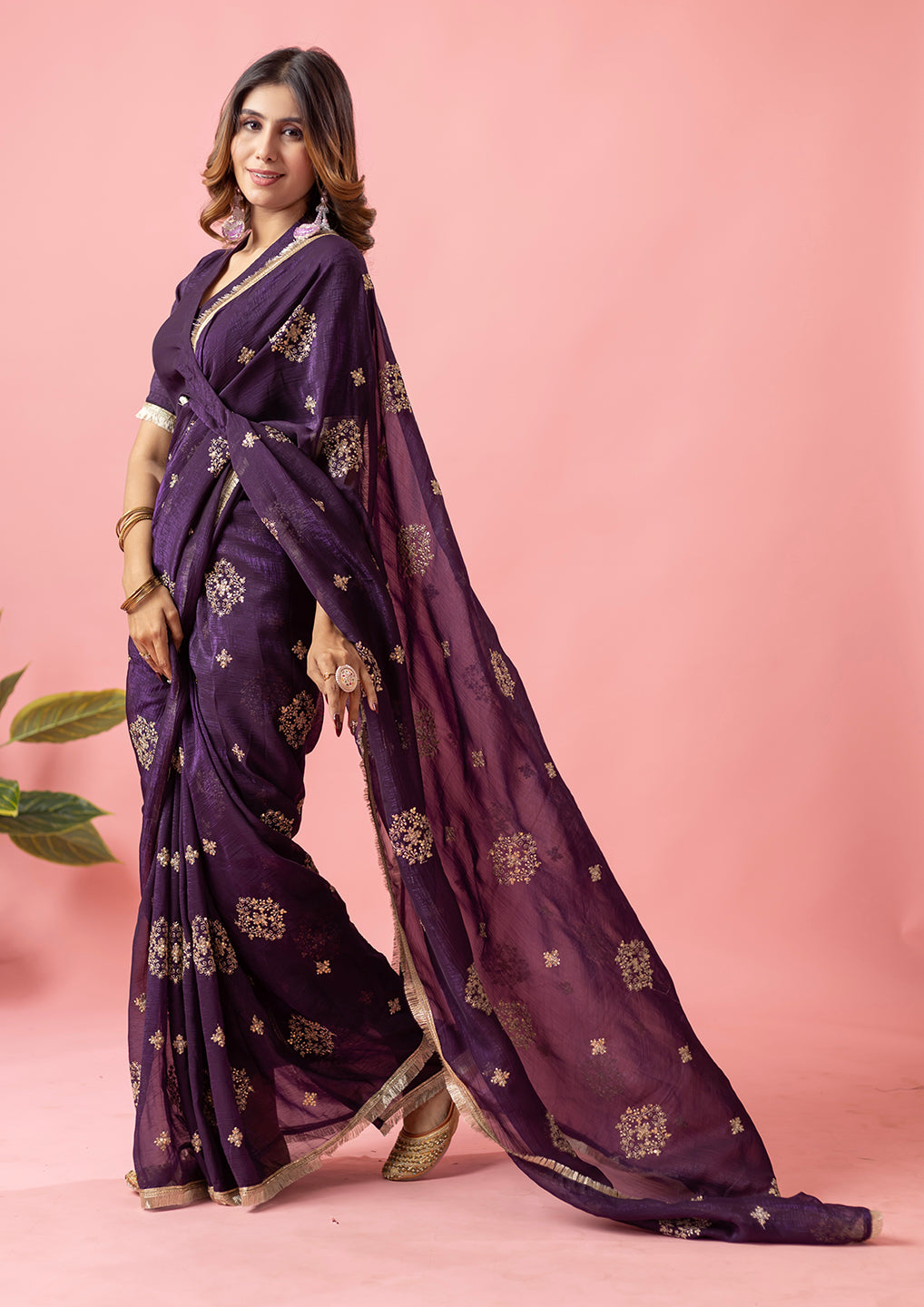 Womens Designer Crunchy Silk Chiffon Embroidery Saree