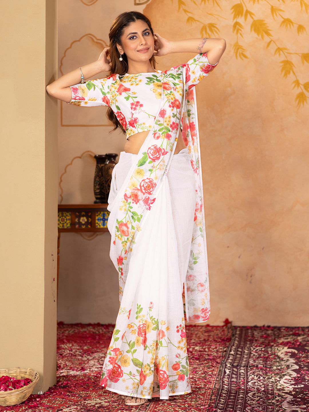 Womens Linen Printed Saree