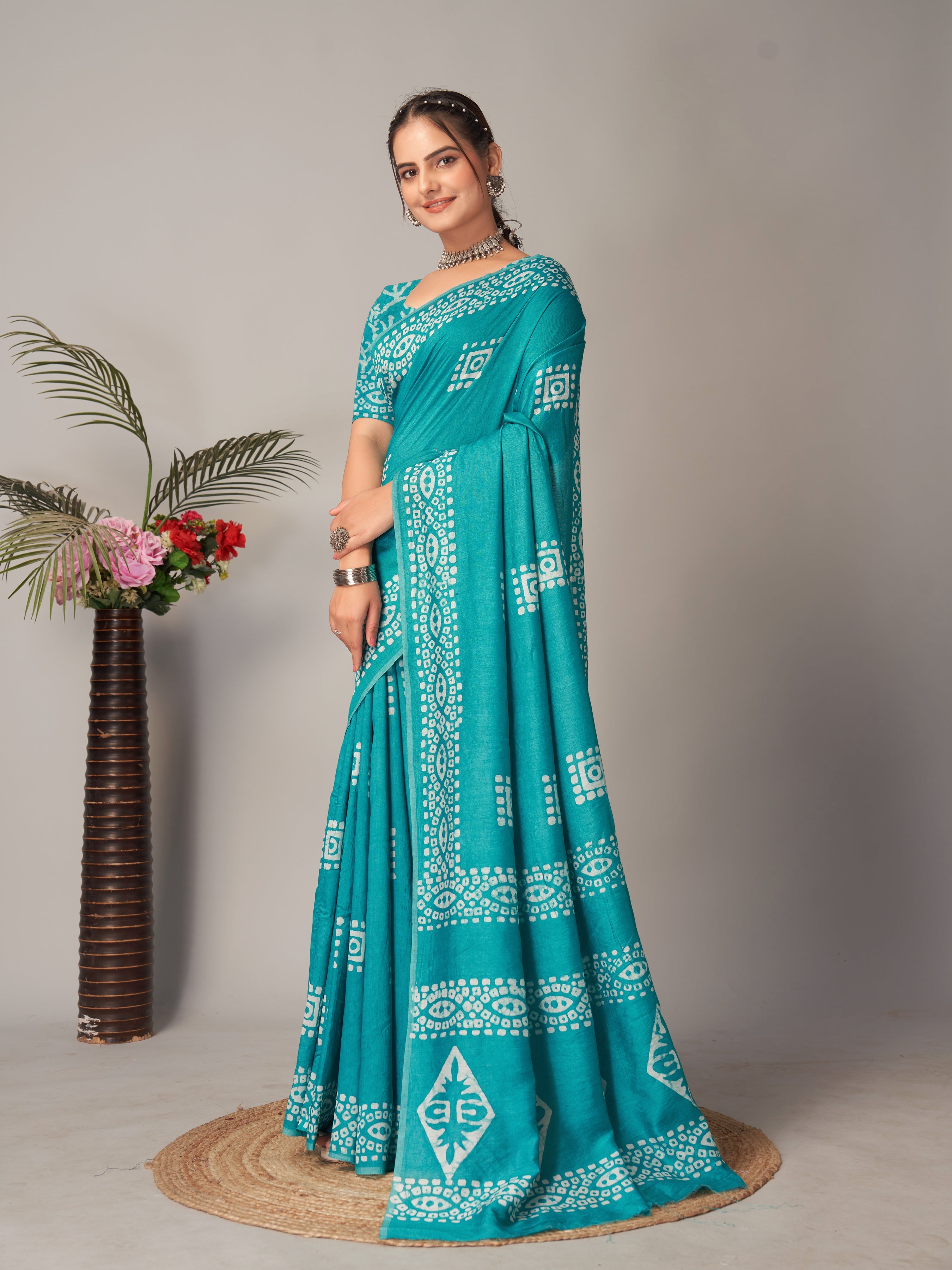 Womens Pure Mul Cotton Batik Print Rama Saree