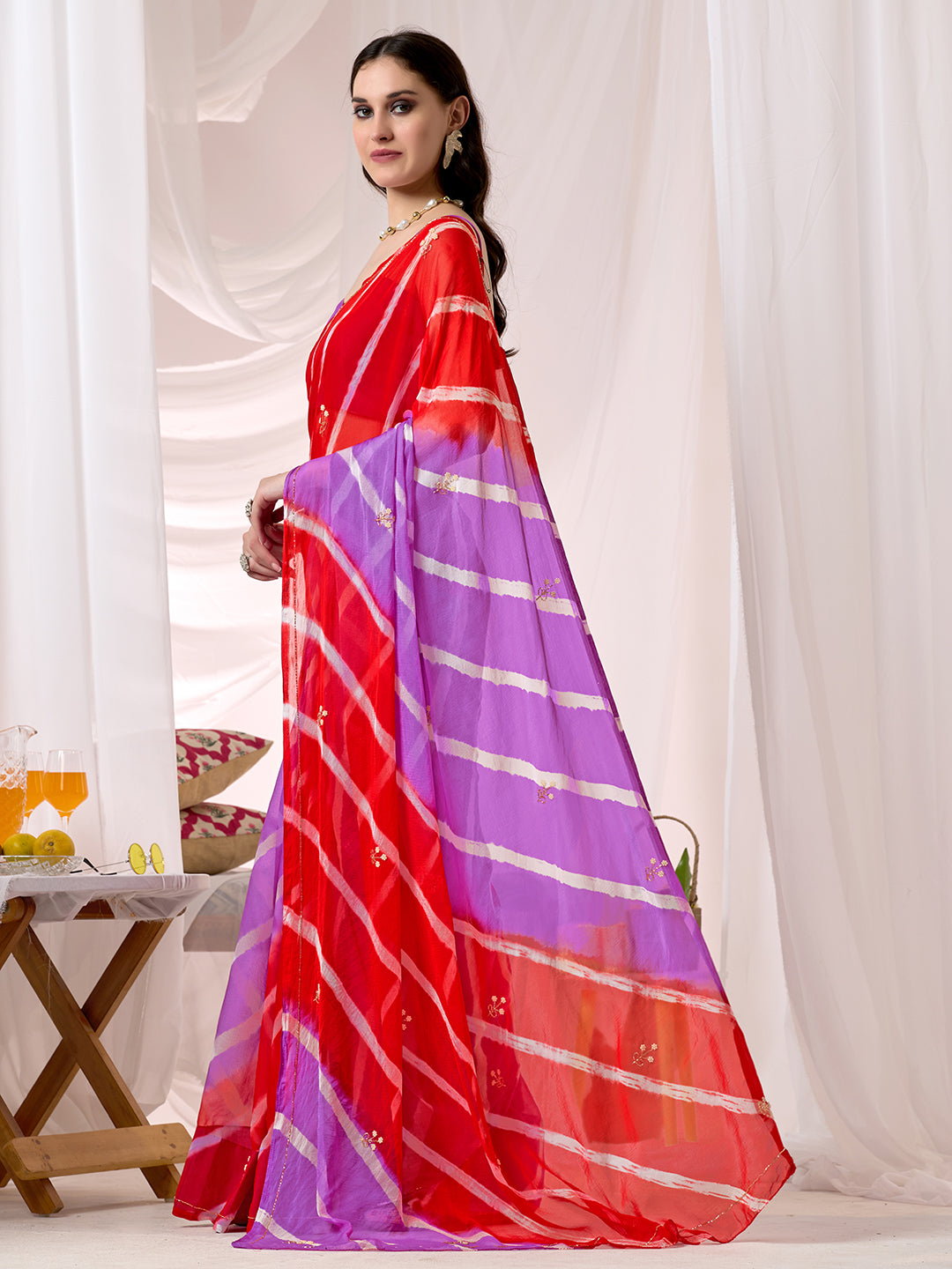 Womens Traditional Leheriya Saree With Handwork Butti