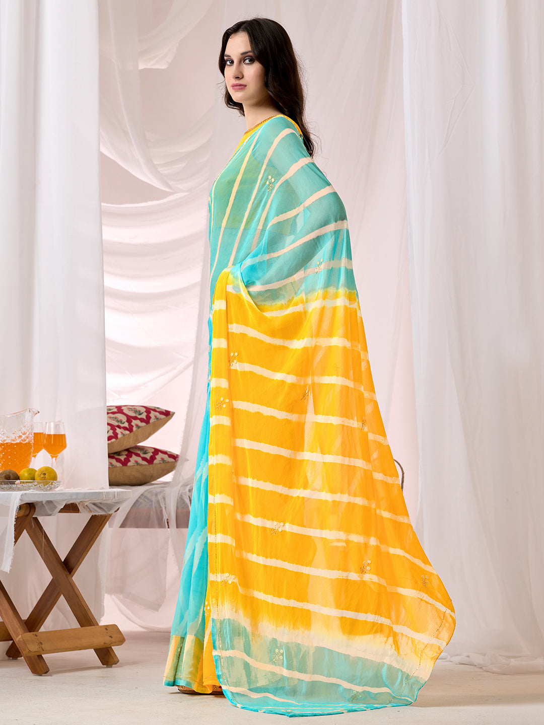 Womens Traditional Leheriya Saree With Handwork Butti