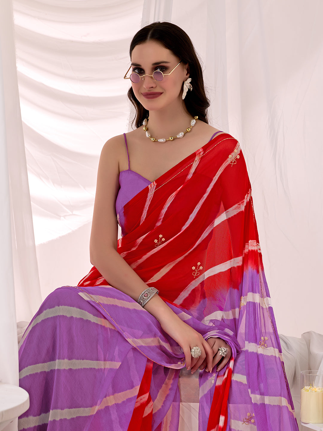Womens Traditional Leheriya Saree With Handwork Butti
