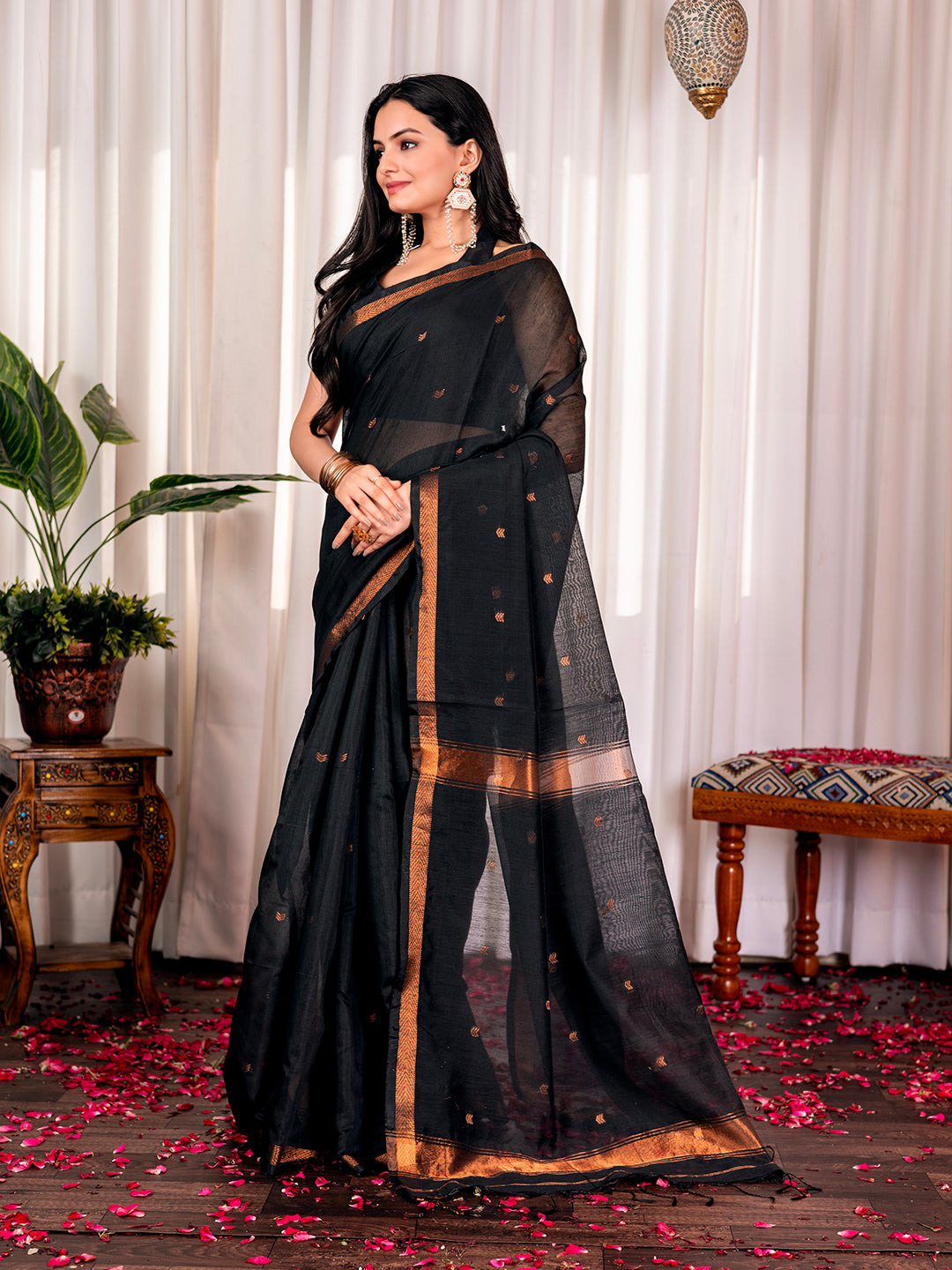 Womens Cotton Silk Zari Butti Handloom Saree