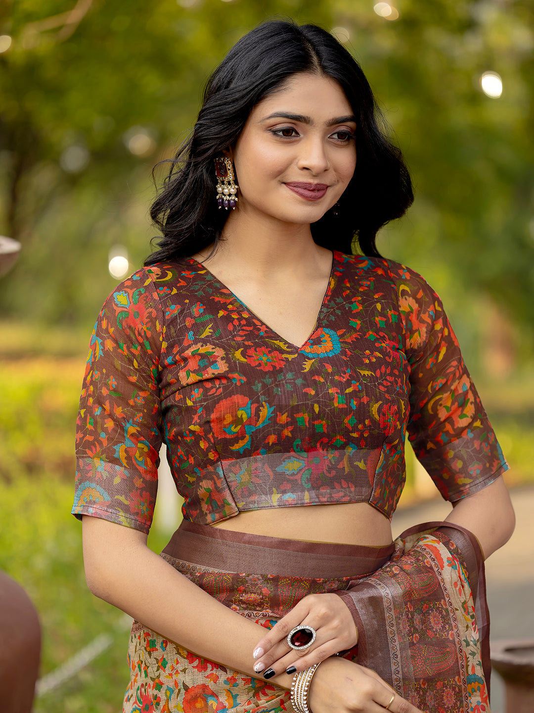 Womens Pure linen printed Saree