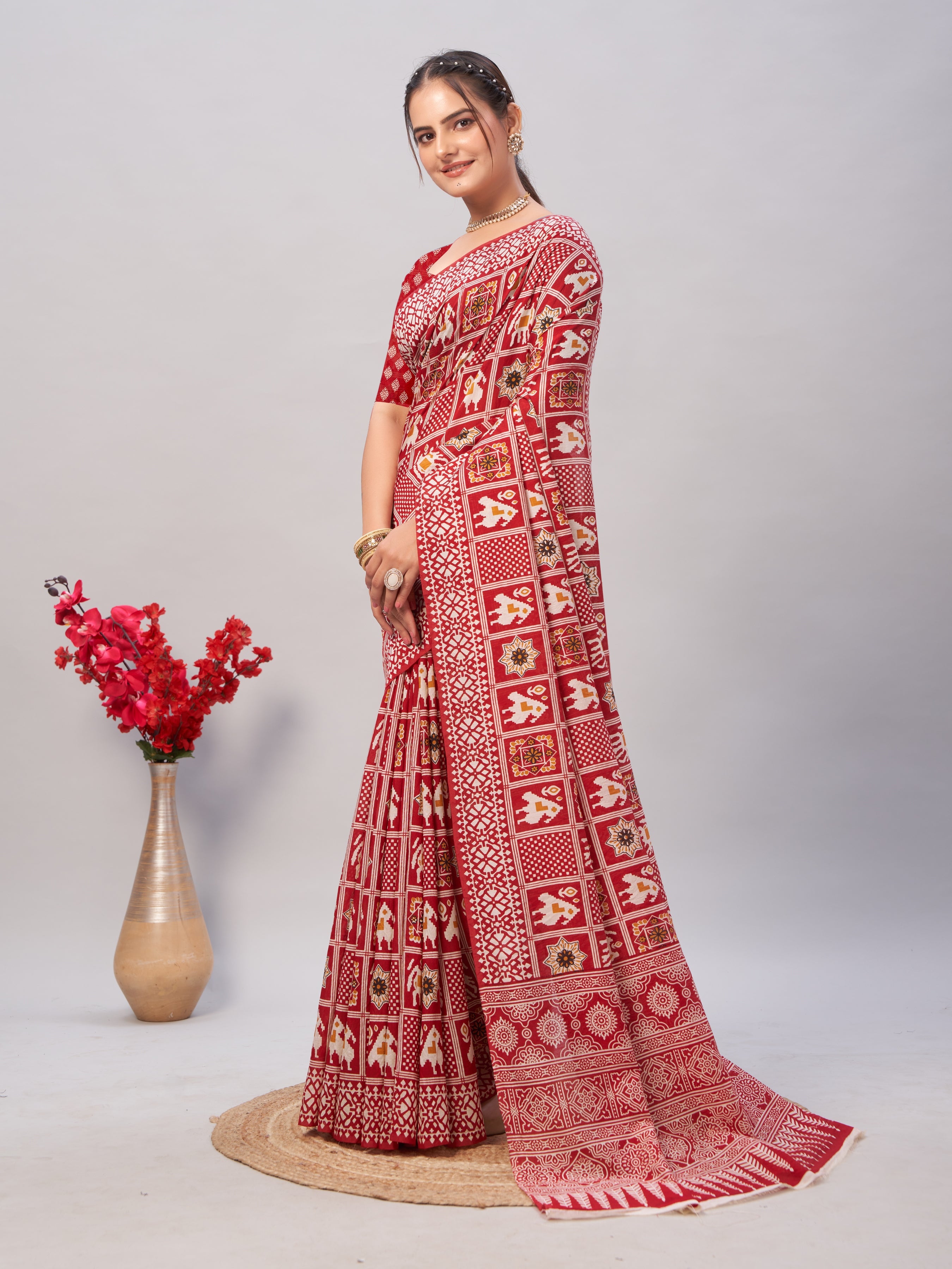 Womens Pure Mul Cotton Ajrakh Print Saree