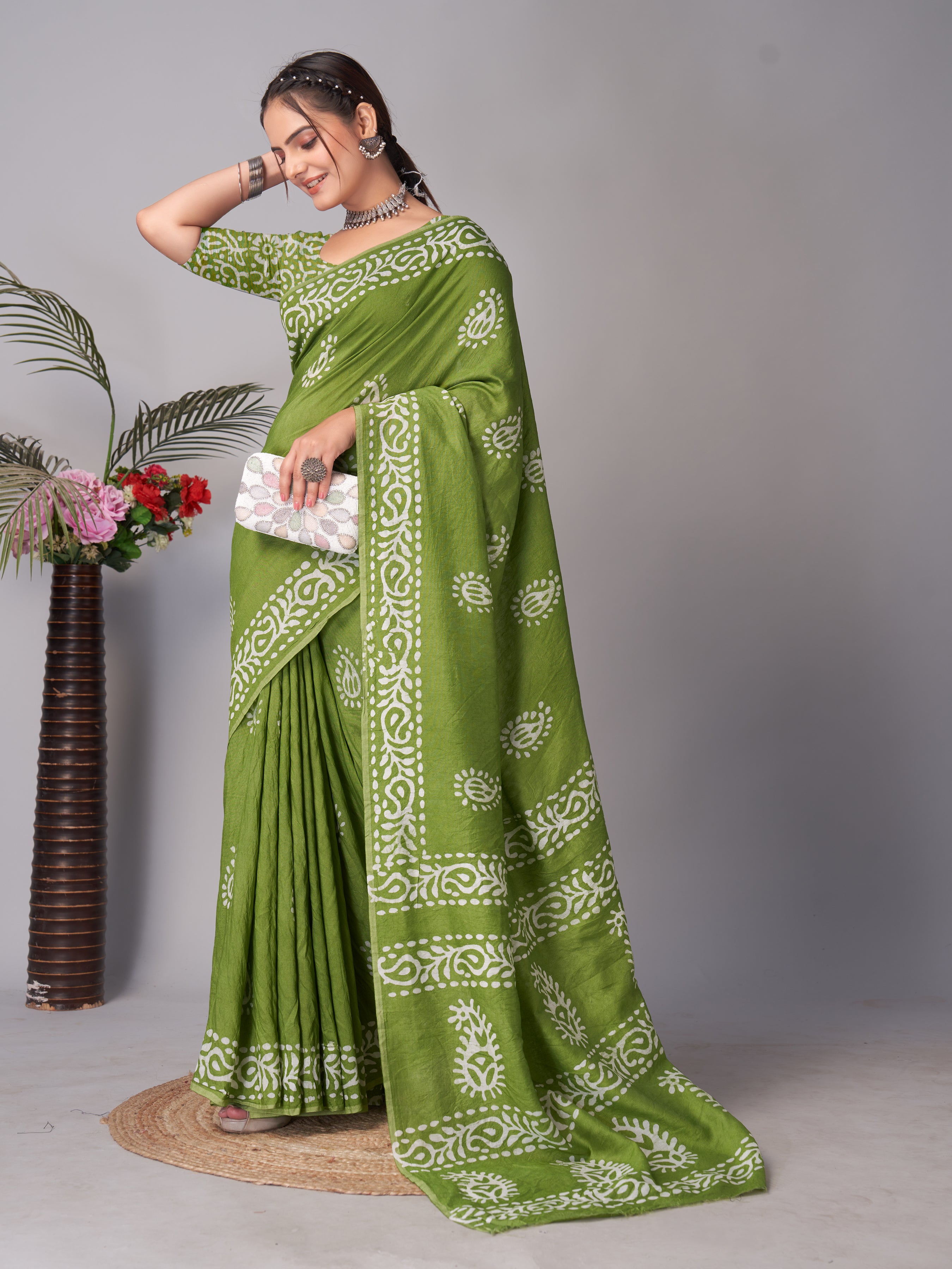 Womens Pure Mul Cotton Batik Print Wine Batik Mango Green Saree