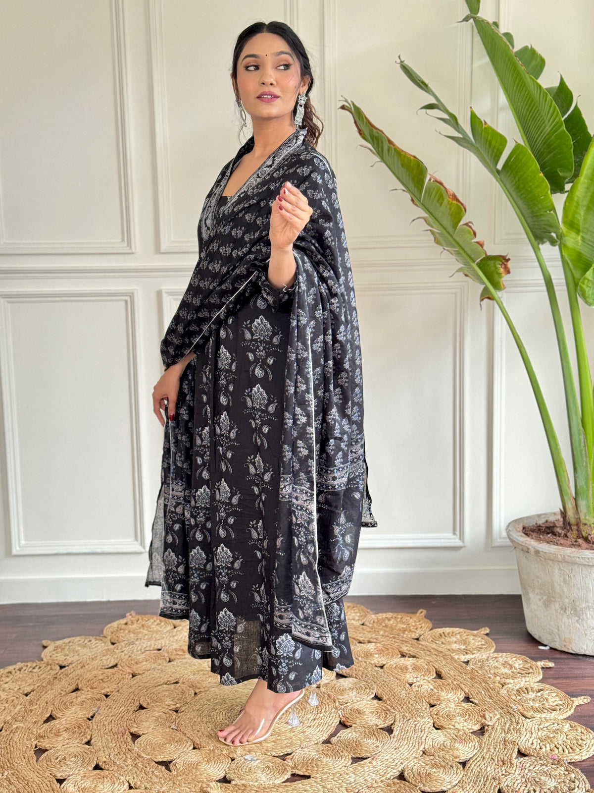 Womens Embroidered Kurti Pant with Dupatta