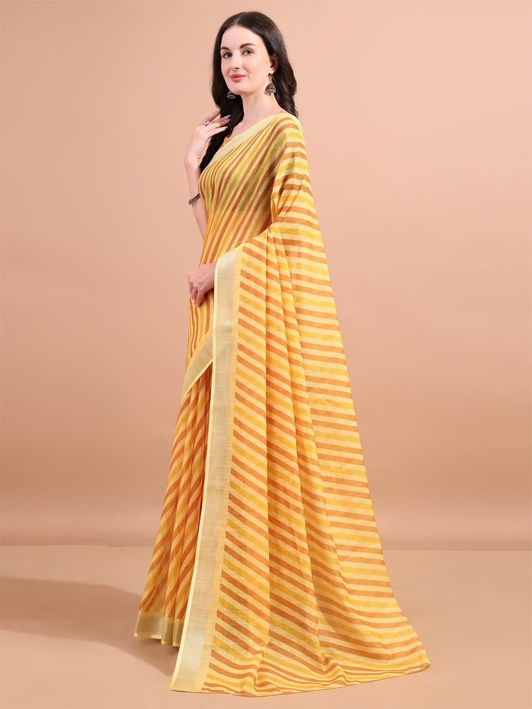 Floral Printed Zari Linen Saree