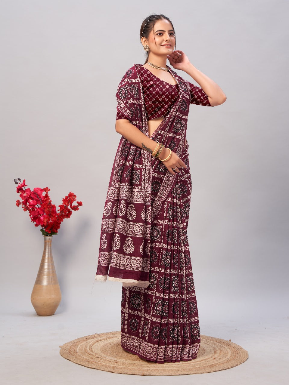 Womens Pure Mul Cotton Ajrakh Print Saree