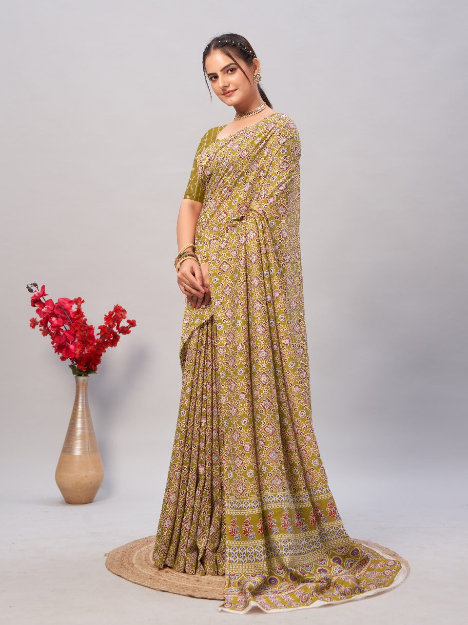 Womens Pure Mul Cotton Ajrakh Print Saree