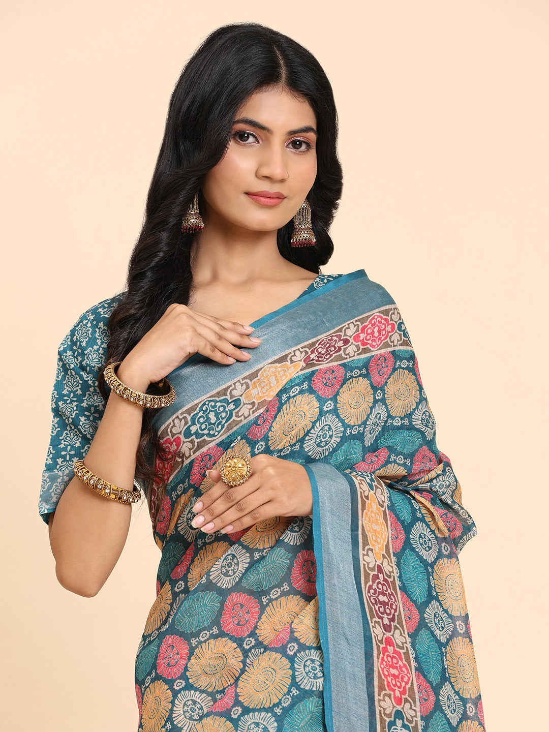 Floral Printed Zari Linen Saree