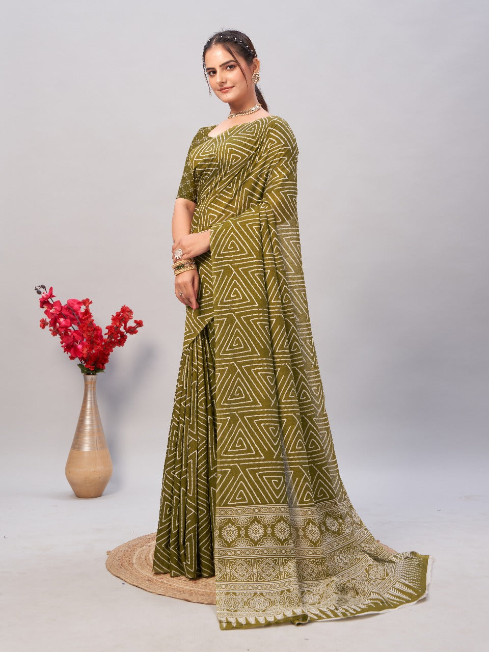 Womens Pure Mul Cotton Ajrakh Print Saree