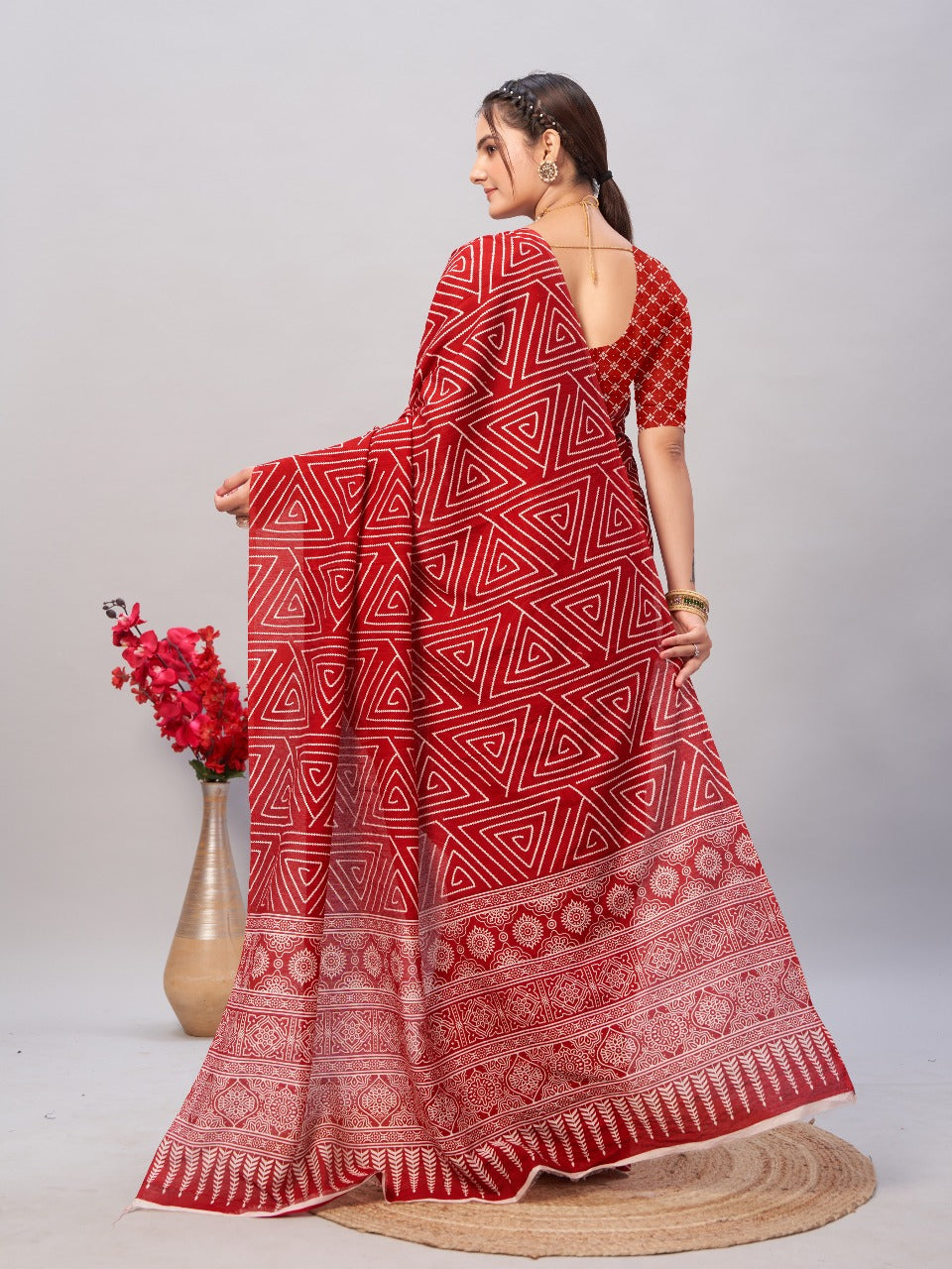 Womens Pure Mul Cotton Ajrakh Print Saree